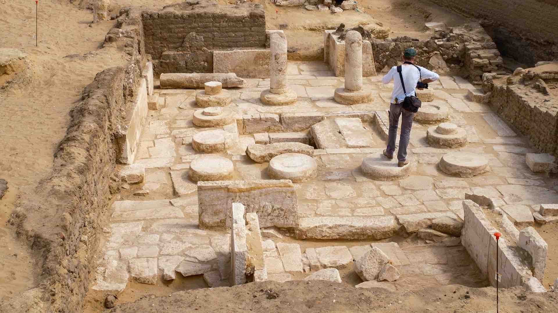 Ancient Egyptian tomb of Amun Temple steward uncovered in Saqqara Necropolis